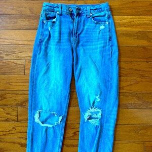 AE Mom Jean Size 0 Regular